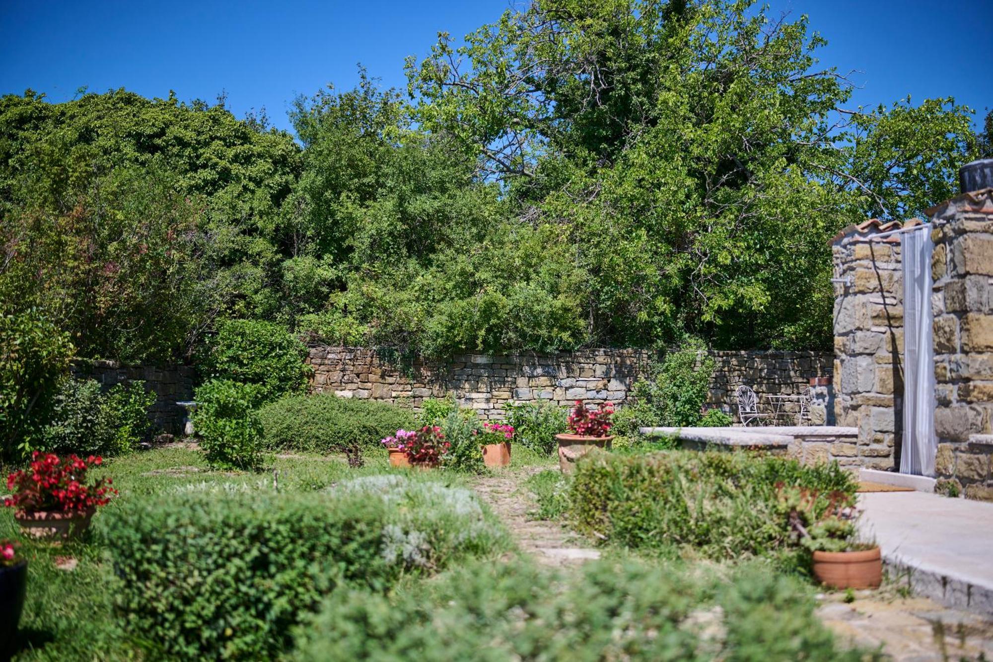 Casa Del Conte - Peaceful Hideaway In North Istria Villa Groznjan Exterior photo